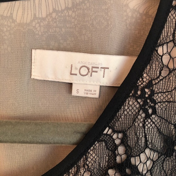 Loft sleeveless black lace peplum blouse SZ Small - Picture 3 of 5